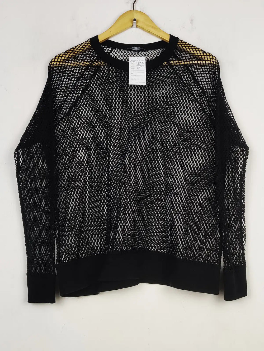 Buy online pre-used pre-loved 100% authentic & Original branded Atmosphere (SWT-7392) available in Pakistan. Top international brands avilable.