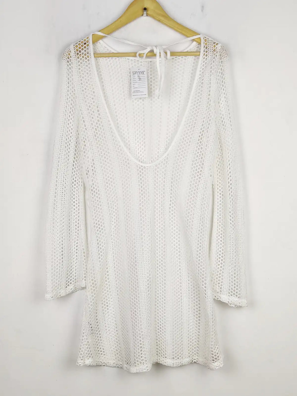 Buy online pre-used pre-loved 100% authentic & Original branded Unknown Brand (SWT-7398) available in Pakistan. Top international brands avilable.