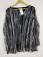Buy online pre-used pre-loved 100% authentic & Original branded Bassini (SWT-7435) available in Pakistan. Top international brands avilable.