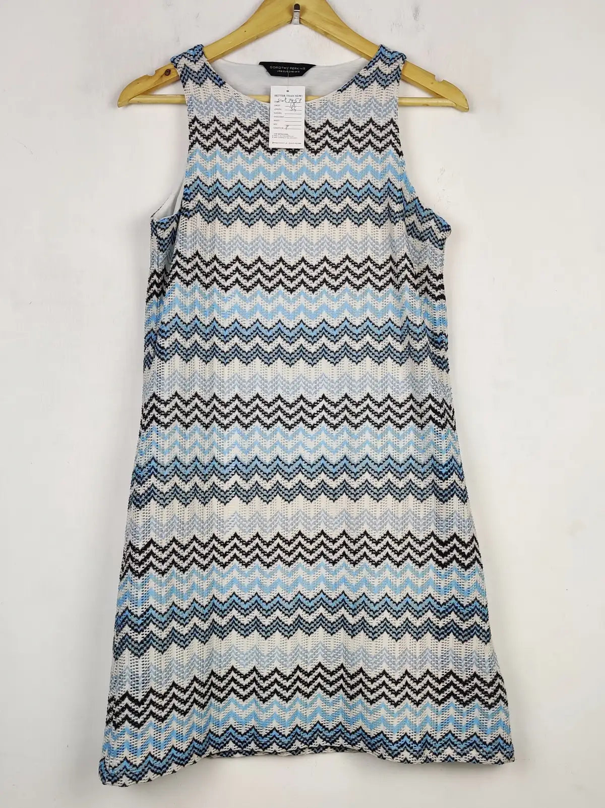 Buy online pre-used pre-loved 100% authentic & Original branded Dorothy Perkins (SWT-7453) available in Pakistan. Top international brands avilable.