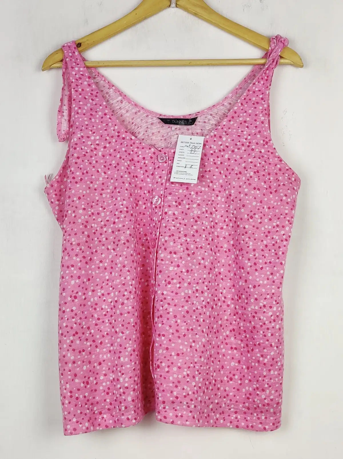 Buy online pre-used pre-loved 100% authentic & Original branded Dunnes Store (SWT-7457) available in Pakistan. Top international brands avilable.