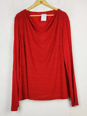 Buy online pre-used pre-loved 100% authentic & Original branded Unknown Brand (SWT-7493) available in Pakistan. Top international brands avilable.