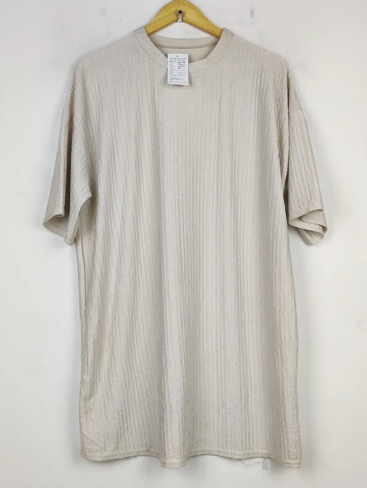 Buy online pre-used pre-loved 100% authentic & Original branded Unknown Brand (SWT-7528) available in Pakistan. Top international brands avilable.