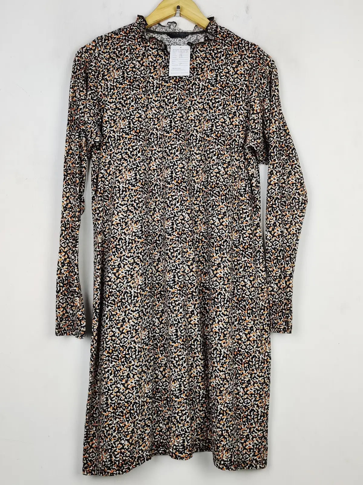 Buy online pre-used pre-loved 100% authentic & Original branded Pep&Co (SWT-7537) available in Pakistan. Top international brands avilable.