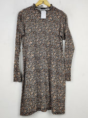 Buy online pre-used pre-loved 100% authentic & Original branded Pep&Co (SWT-7537) available in Pakistan. Top international brands avilable.