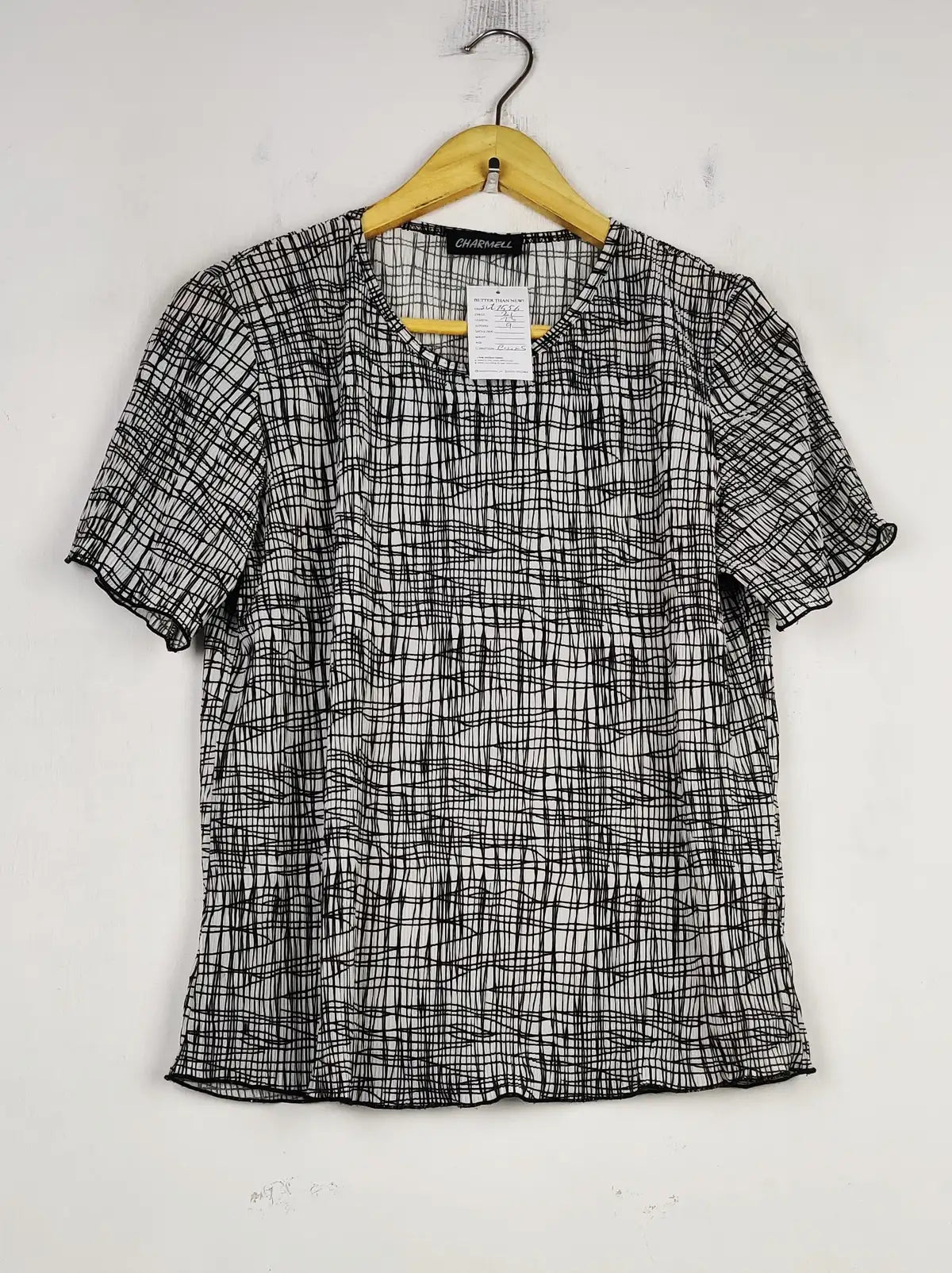 Buy online pre-used pre-loved 100% authentic & Original branded Charmell (SWT-7556) available in Pakistan. Top international brands avilable.