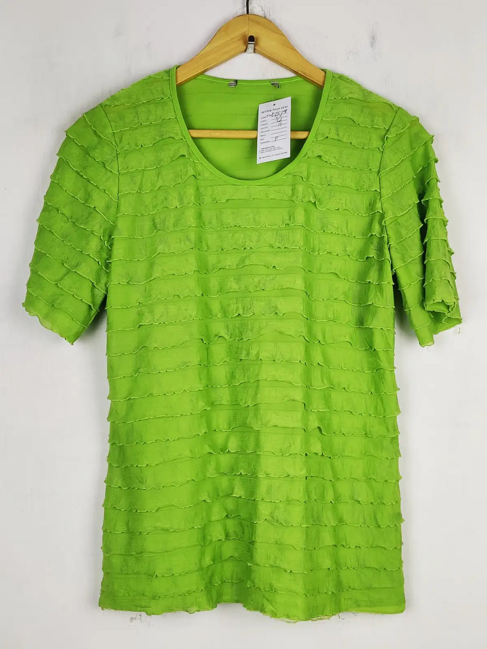 Buy online pre-used pre-loved 100% authentic & Original branded Unknown Brand (SWT-7579) available in Pakistan. Top international brands avilable.