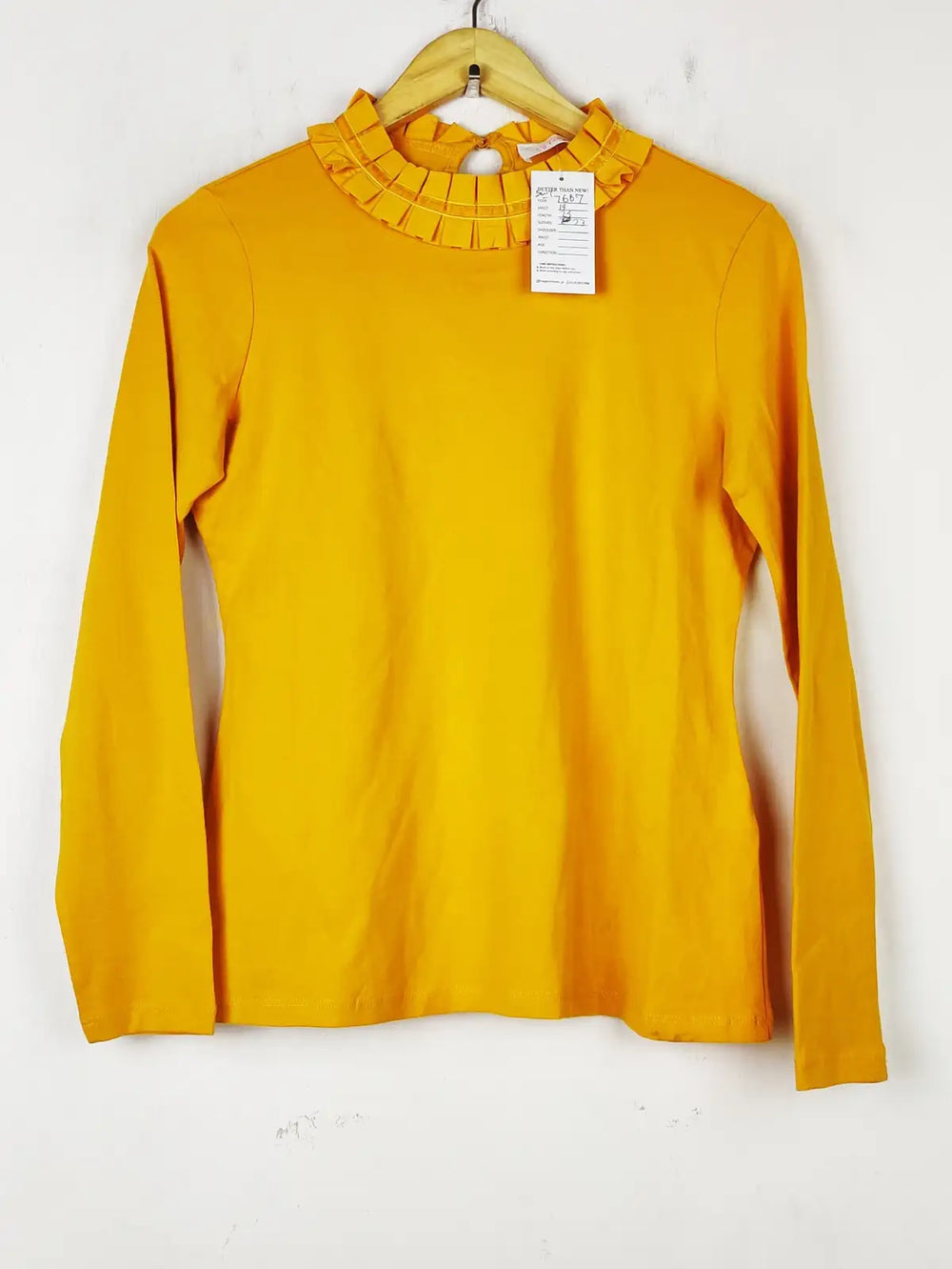 Buy online pre-used pre-loved 100% authentic & Original branded Savida (SWT-7667) available in Pakistan. Top international brands avilable.
