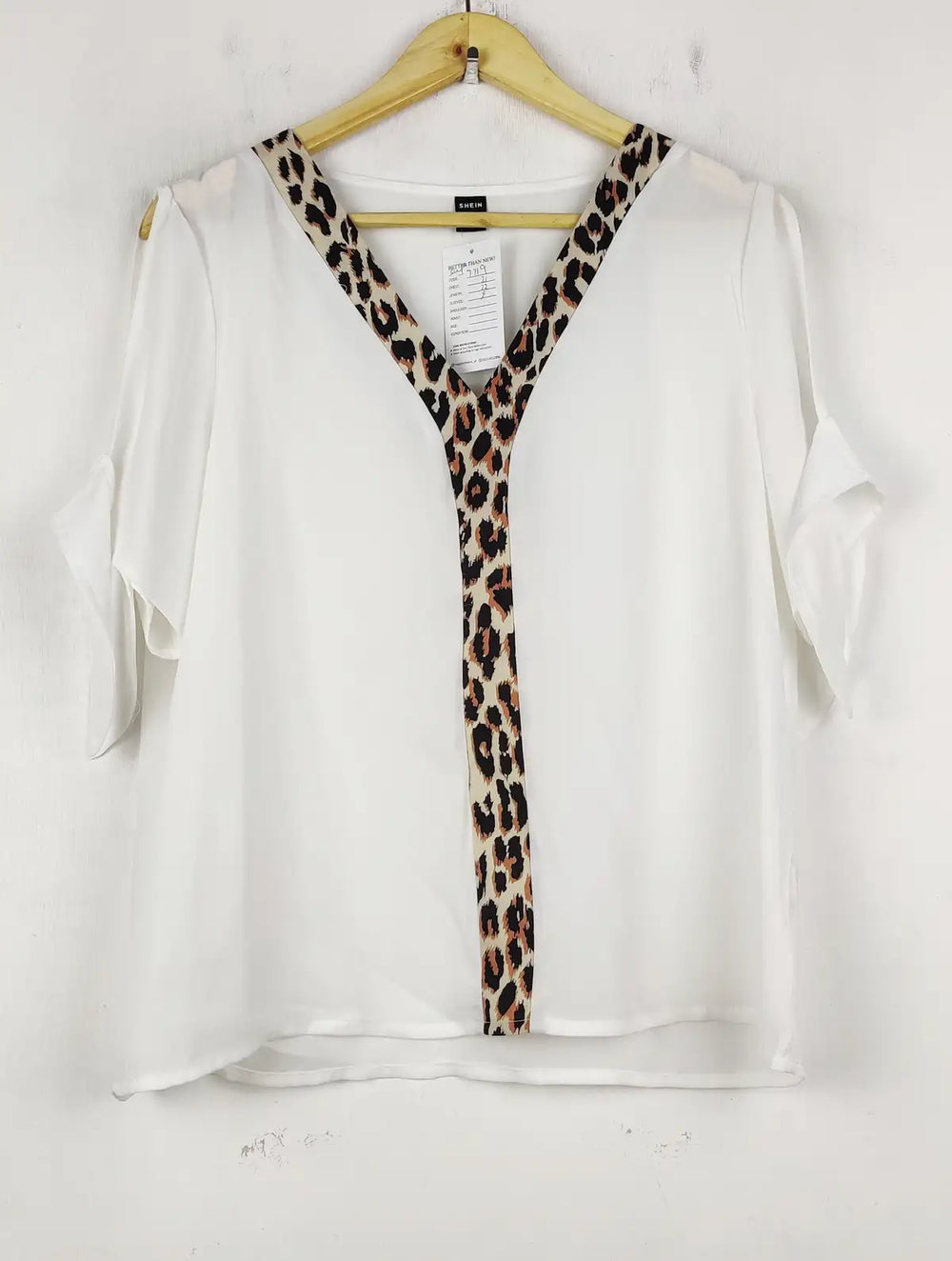 Buy online pre-used pre-loved 100% authentic & Original branded Shein (SWT-7719) available in Pakistan. Top international brands avilable.