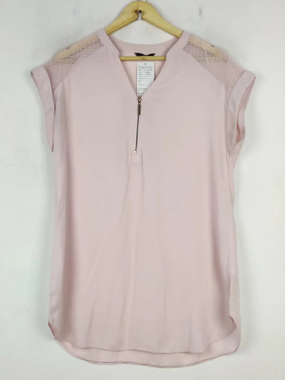 Buy online pre-used pre-loved 100% authentic & Original branded F&F (SWT-7778) available in Pakistan. Top international brands avilable.