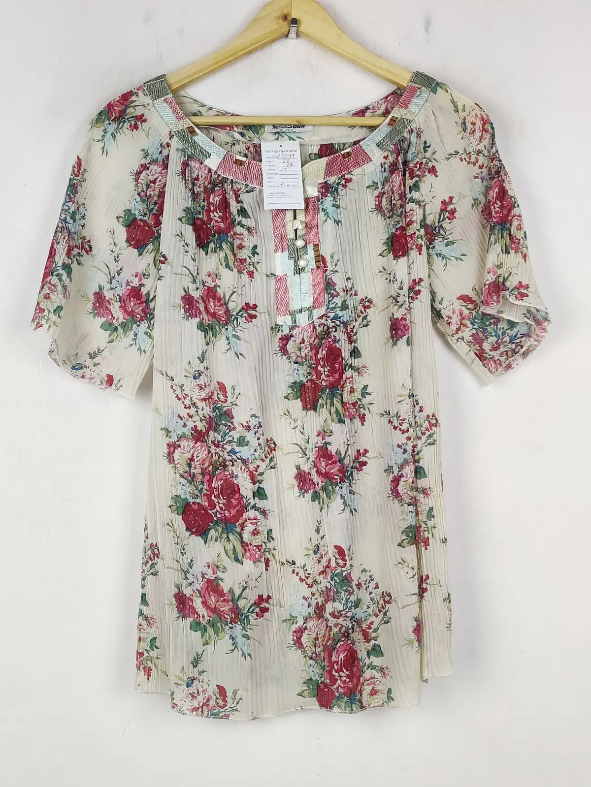 Buy online pre-used pre-loved 100% authentic & Original branded Miss Swan (SWT-7799) available in Pakistan. Top international brands avilable.