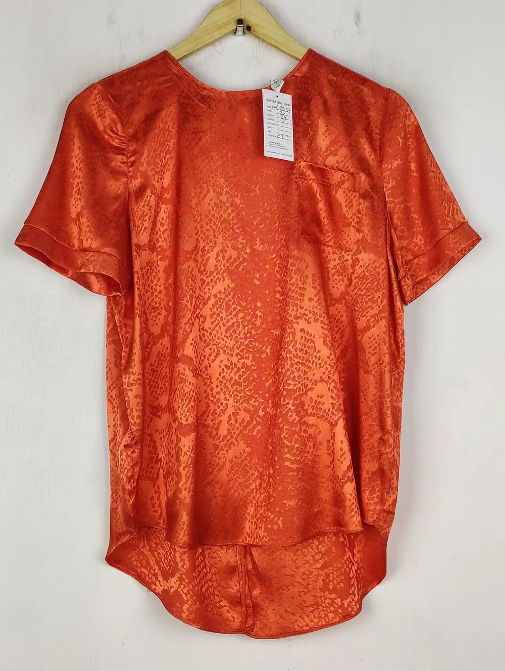 Buy online pre-used pre-loved 100% authentic & Original branded River Island (SWT-7850) available in Pakistan. Top international brands avilable.