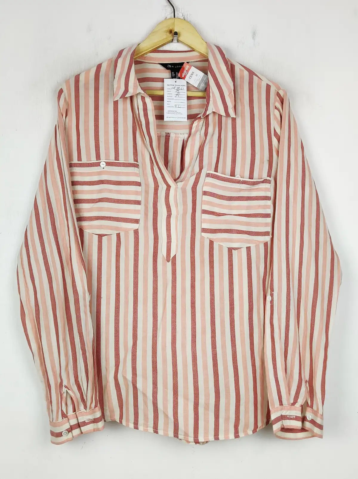 Buy online pre-used pre-loved 100% authentic & Original branded New Look (SWT-7861) available in Pakistan. Top international brands avilable.