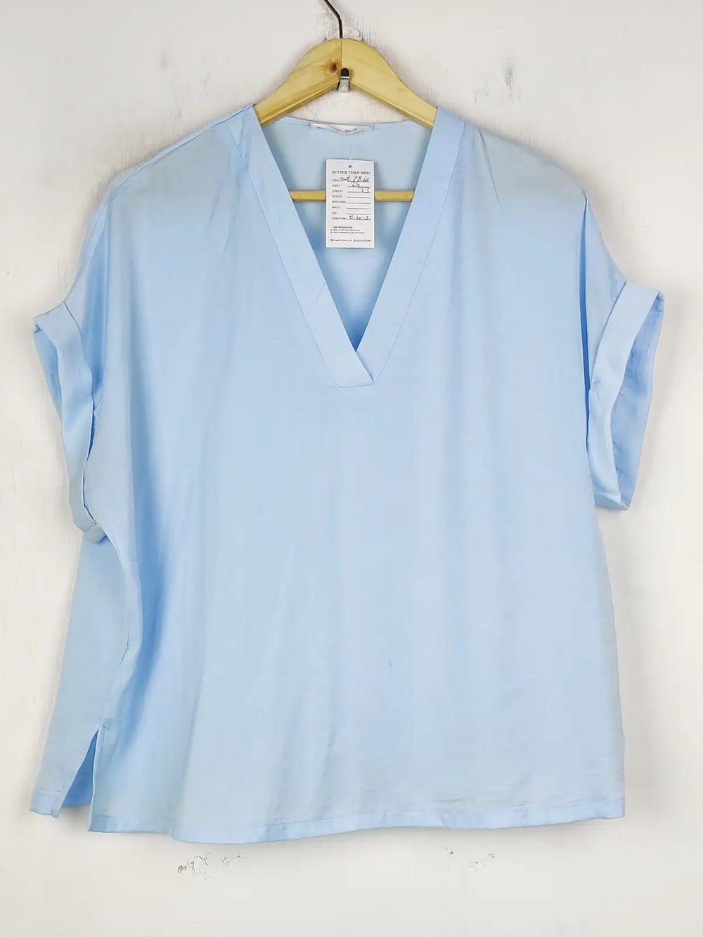 Buy online pre-used pre-loved 100% authentic & Original branded Primark (SWT-7866) available in Pakistan. Top international brands avilable.