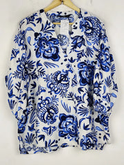 Buy online pre-used pre-loved 100% authentic & Original branded F&F (SWT-7878) available in Pakistan. Top international brands avilable.