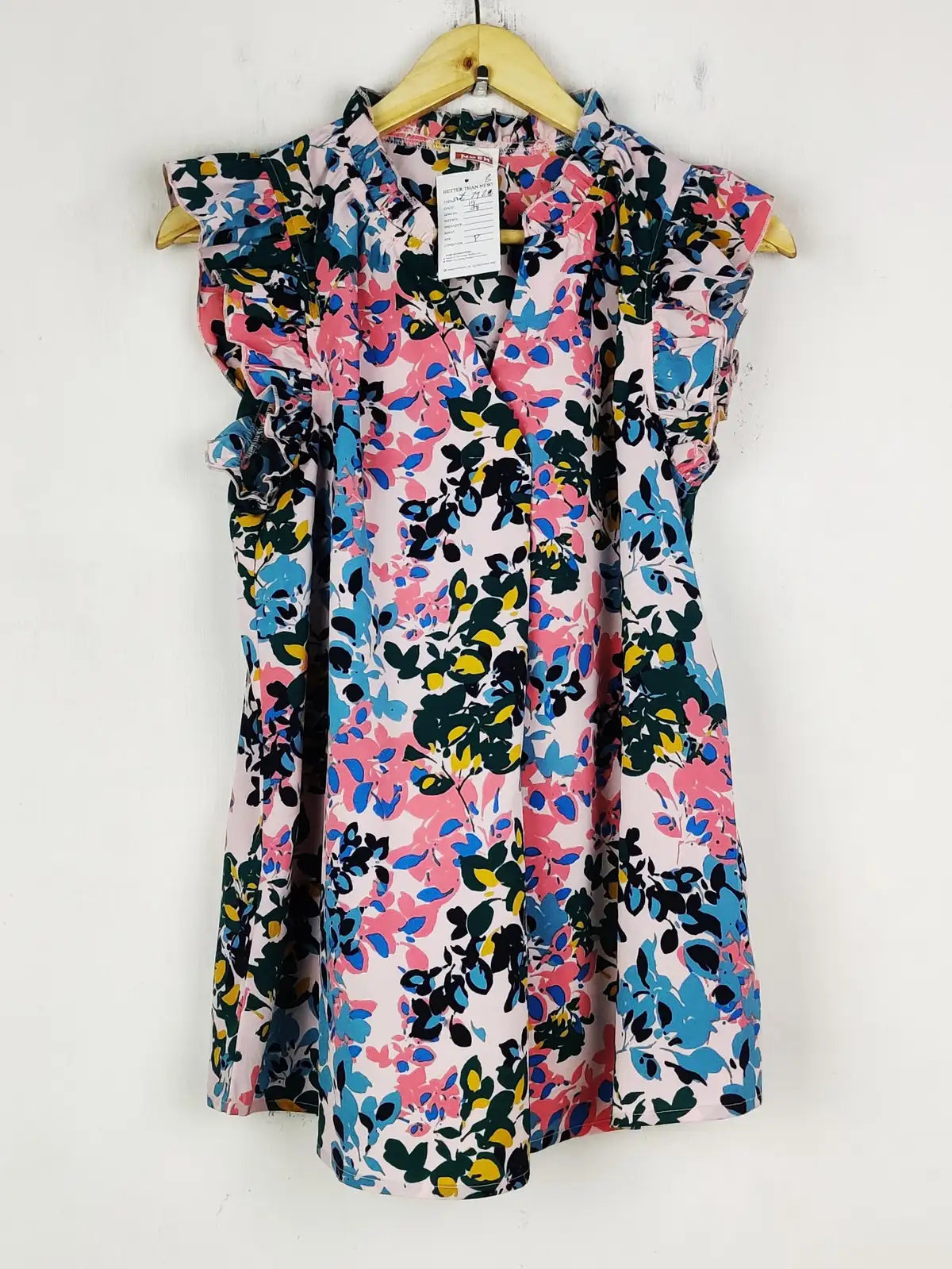 Buy online pre-used pre-loved 100% authentic & Original branded Ndeh (SWT-7928) available in Pakistan. Top international brands avilable.