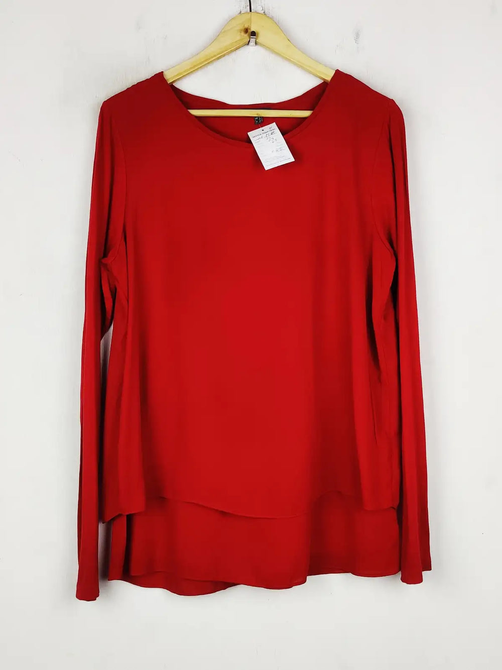 Buy online pre-used pre-loved 100% authentic & Original branded Street One (SWT-7937) available in Pakistan. Top international brands avilable.