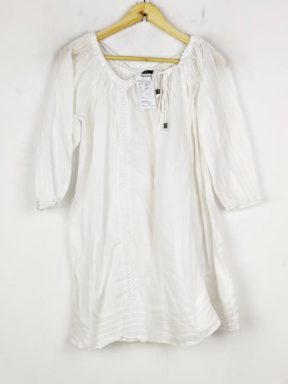 Buy online pre-used pre-loved 100% authentic & Original branded F&F (SWT-7943) available in Pakistan. Top international brands avilable.