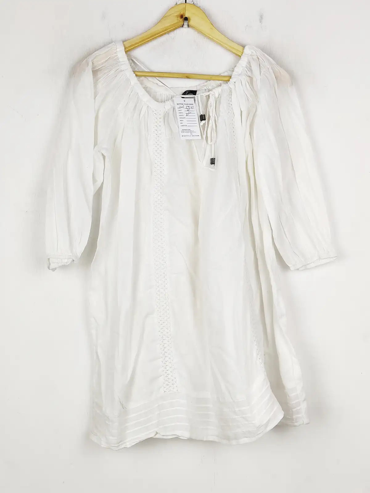 Buy online pre-used pre-loved 100% authentic & Original branded F&F (SWT-7943) available in Pakistan. Top international brands avilable.