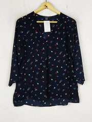 Buy online pre-used pre-loved 100% authentic & Original branded Primark (SWT-7961) available in Pakistan. Top international brands avilable.