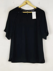 Buy online pre-used pre-loved 100% authentic & Original branded Marks & Spencer (SWT-7978) available in Pakistan. Top international brands avilable.