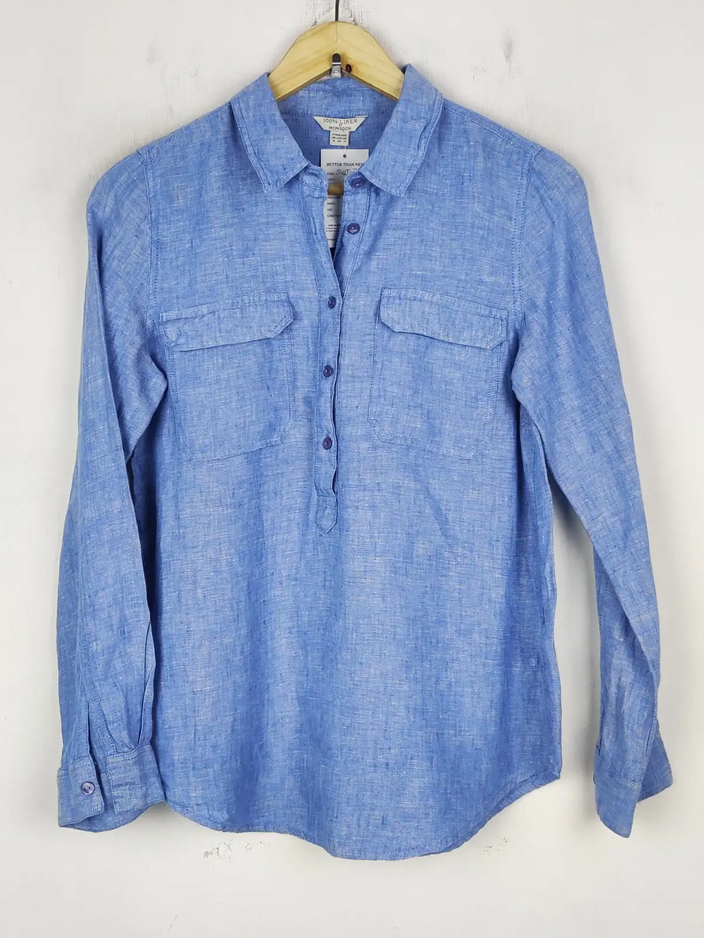 Buy online pre-used pre-loved 100% authentic & Original branded Mpnson (SWT-7995) available in Pakistan. Top international brands avilable.
