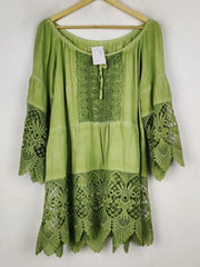 Buy online pre-used pre-loved 100% authentic & Original branded Unknown Brand (SWT-8021) available in Pakistan. Top international brands avilable.