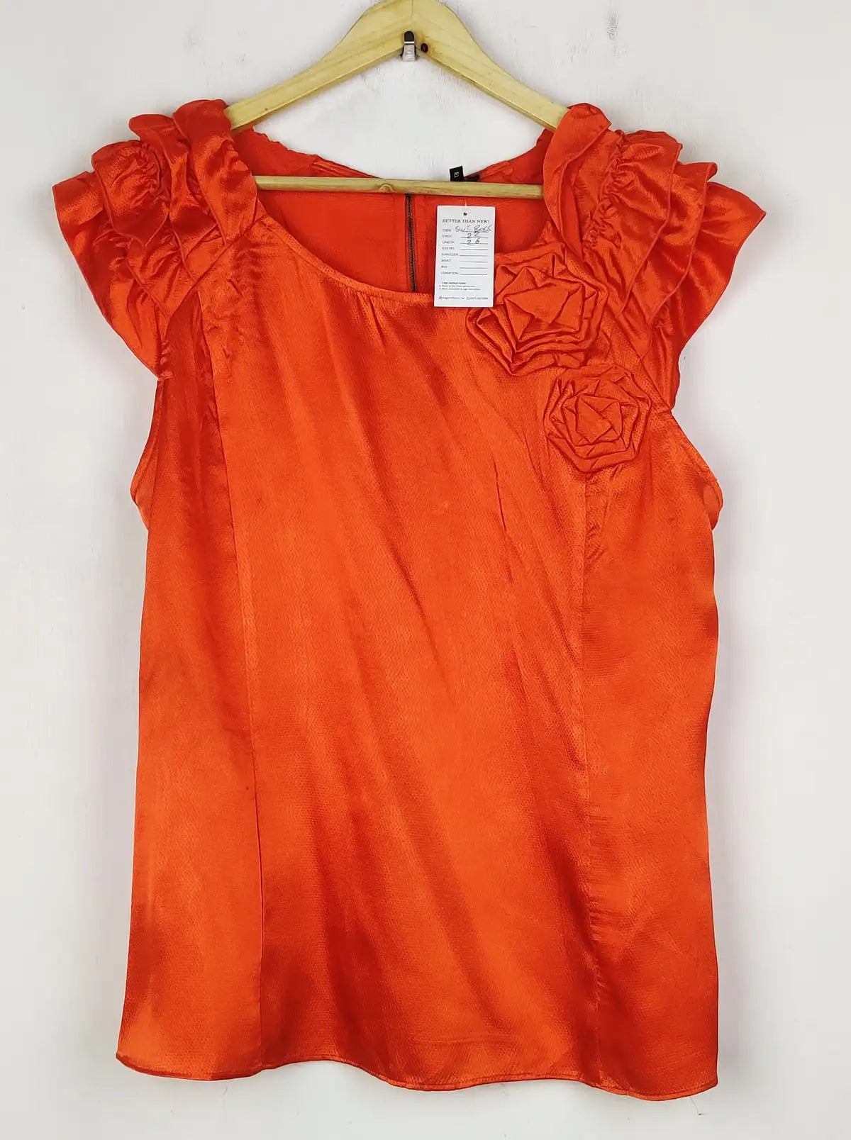 Buy online pre-used pre-loved 100% authentic & Original branded Star (SWT-8065) available in Pakistan. Top international brands avilable.