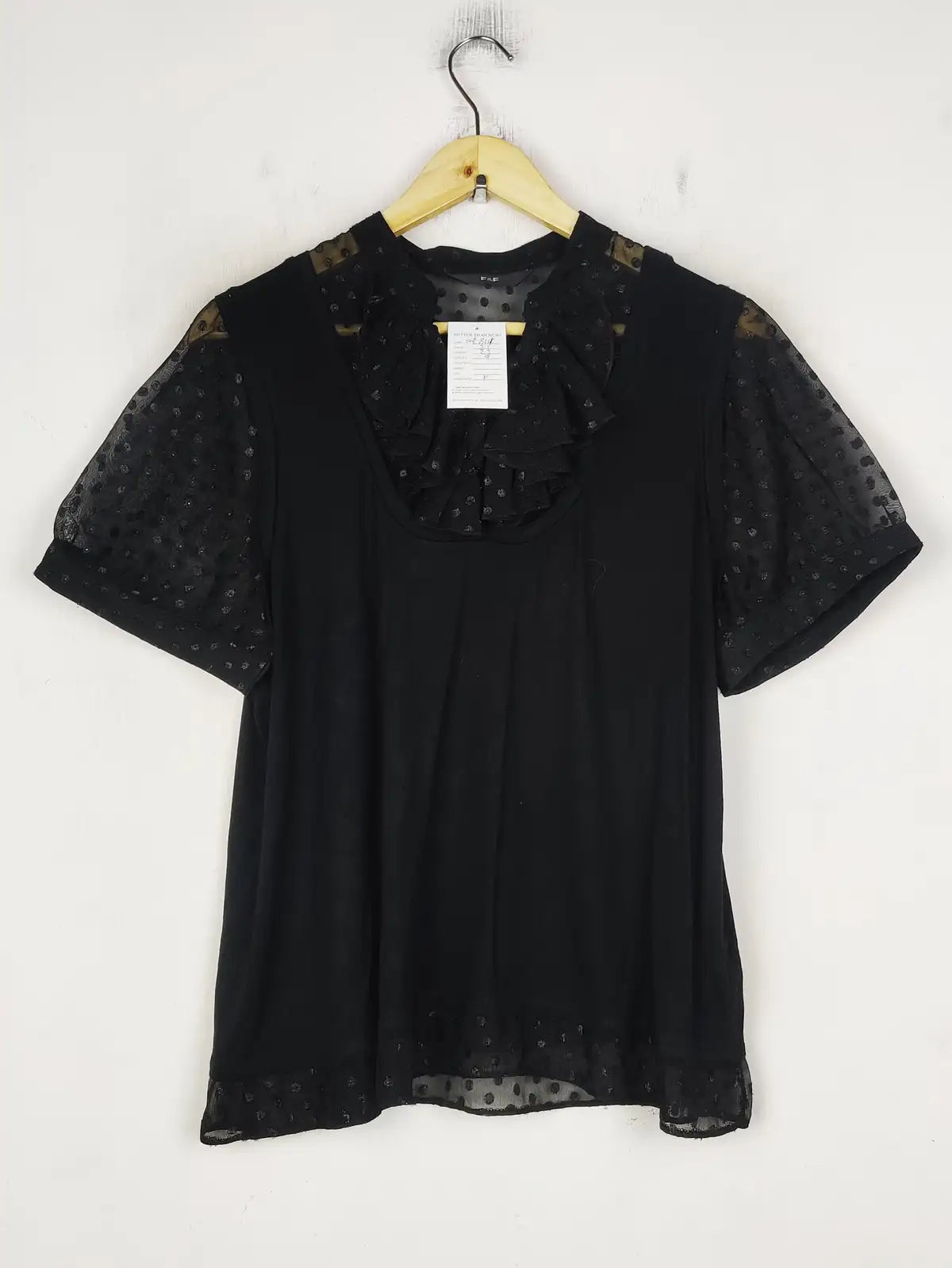 Buy online pre-used pre-loved 100% authentic & Original branded F&F (SWT-8111) available in Pakistan. Top international brands avilable.