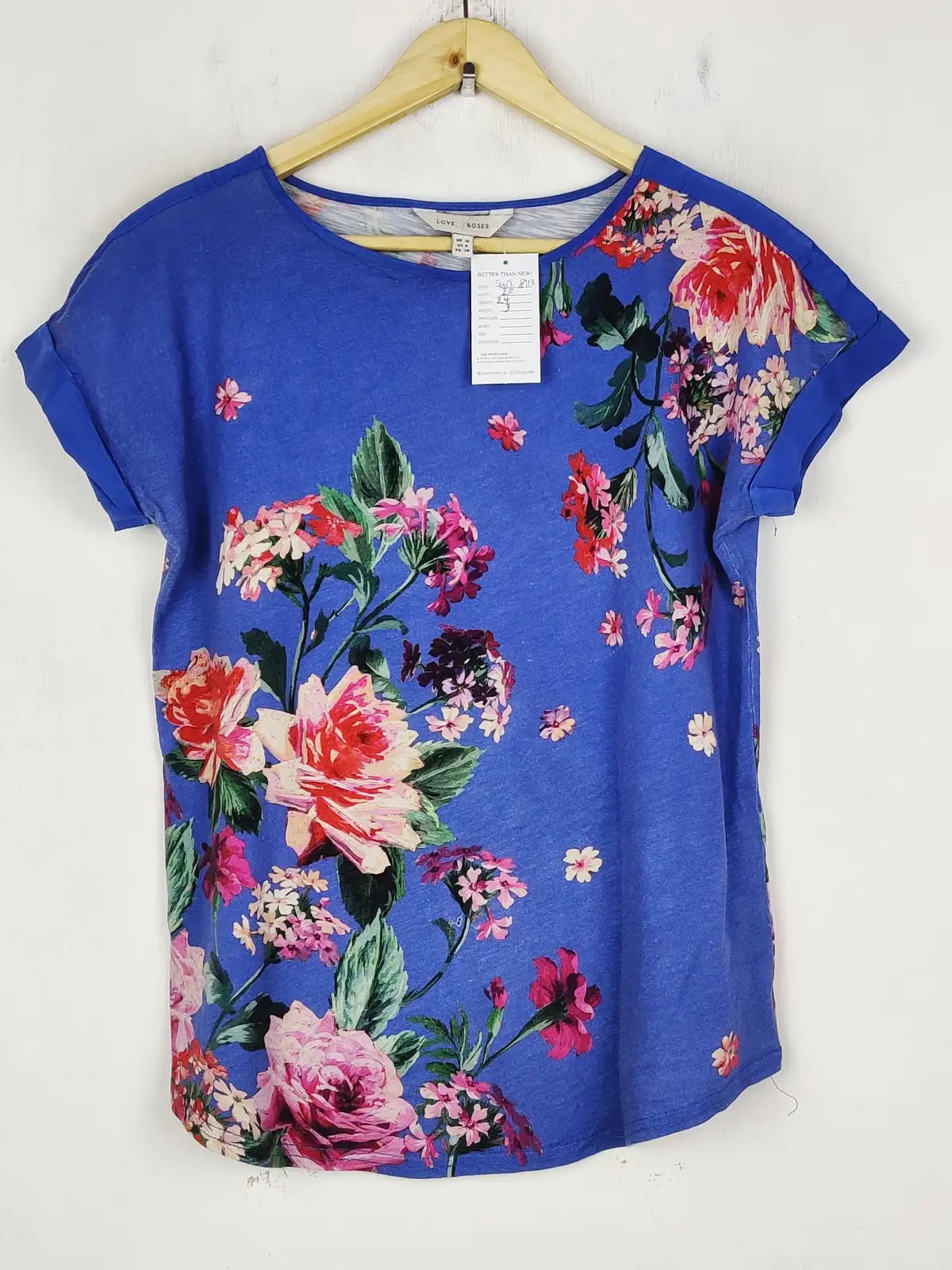 Buy online pre-used pre-loved 100% authentic & Original branded Love & Rose (SWT-8113) available in Pakistan. Top international brands avilable.