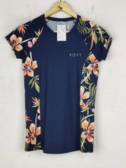 Buy online pre-used pre-loved 100% authentic & Original branded Roxy (SWT-8116) available in Pakistan. Top international brands avilable.