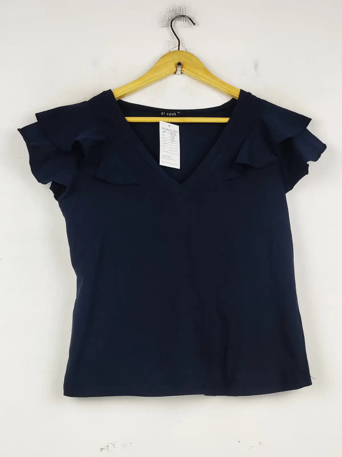 Buy online pre-used pre-loved 100% authentic & Original branded Et Vous (SWT-8146) available in Pakistan. Top international brands avilable.
