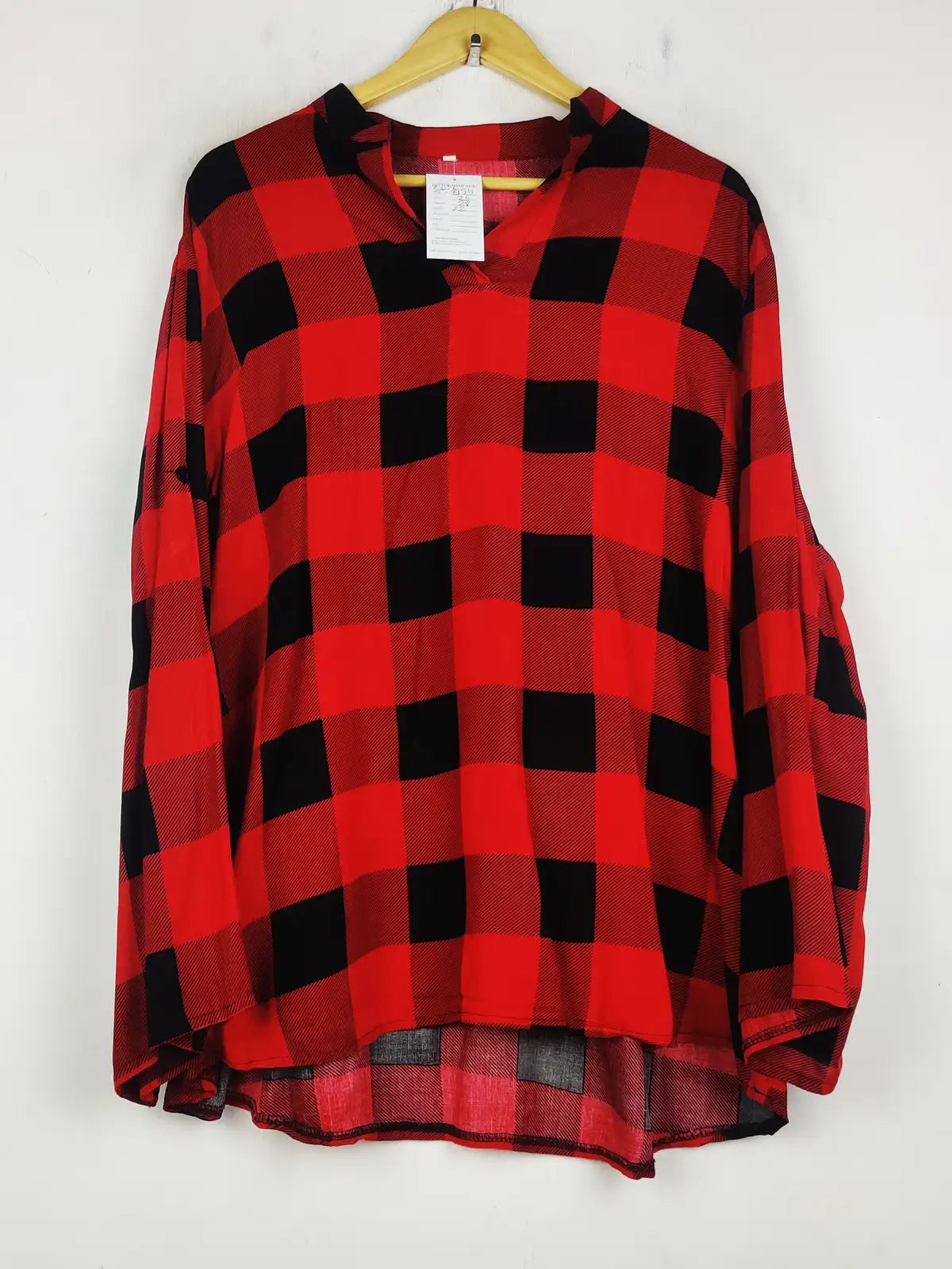 Buy online pre-used pre-loved 100% authentic & Original branded Unknown Brand (SWT-8154) available in Pakistan. Top international brands avilable.