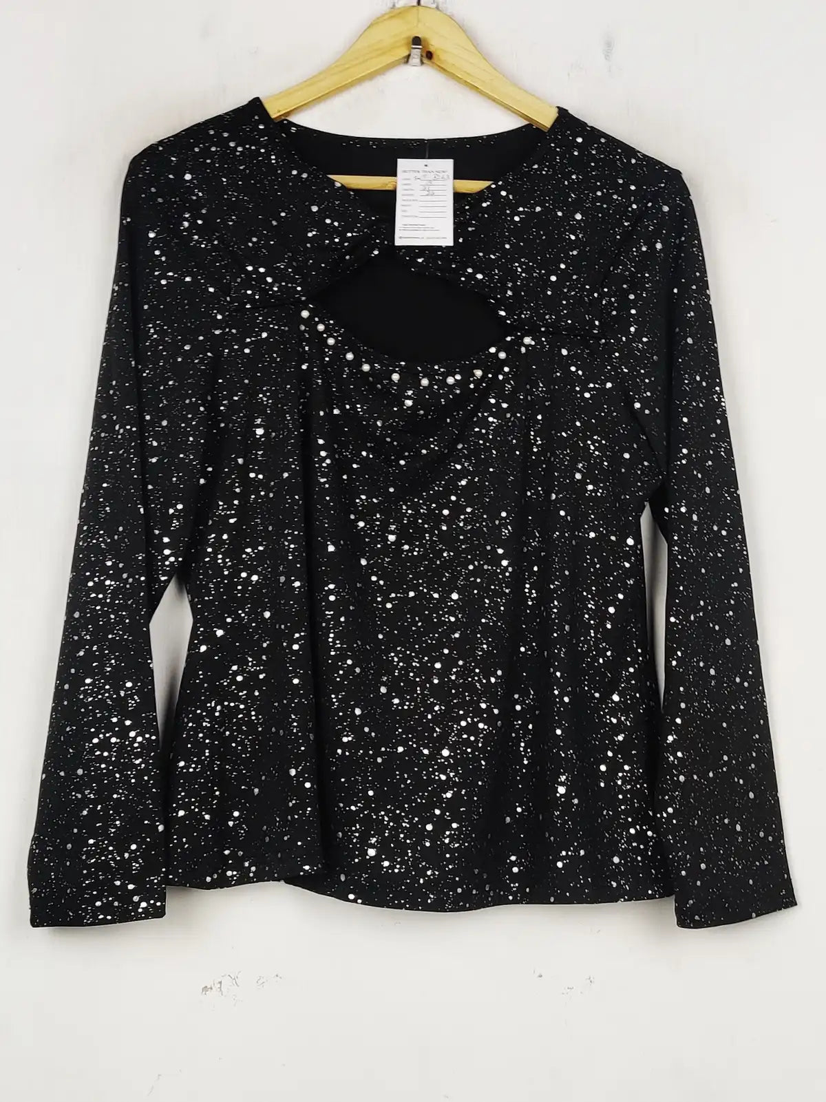 Buy online pre-used pre-loved 100% authentic & Original branded Shein (SWT-8263) available in Pakistan. Top international brands avilable.