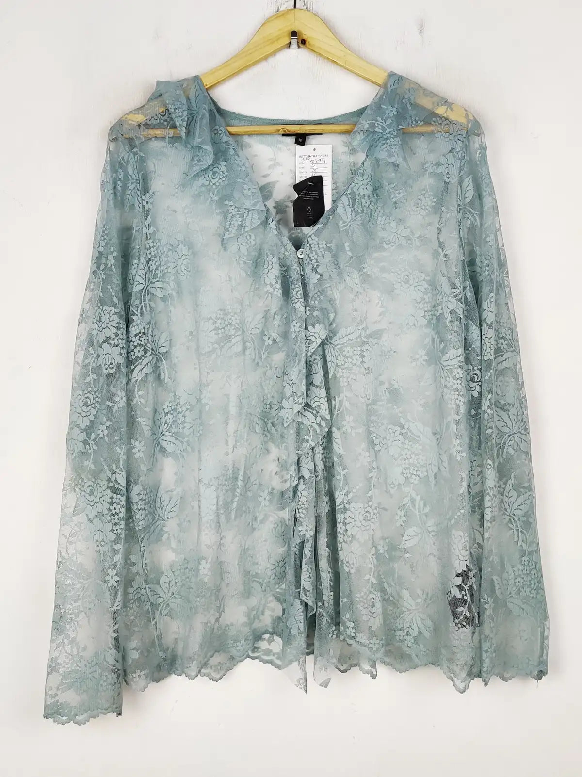 Buy online pre-used pre-loved 100% authentic & Original branded Jd William (SWT-8297) available in Pakistan. Top international brands avilable.