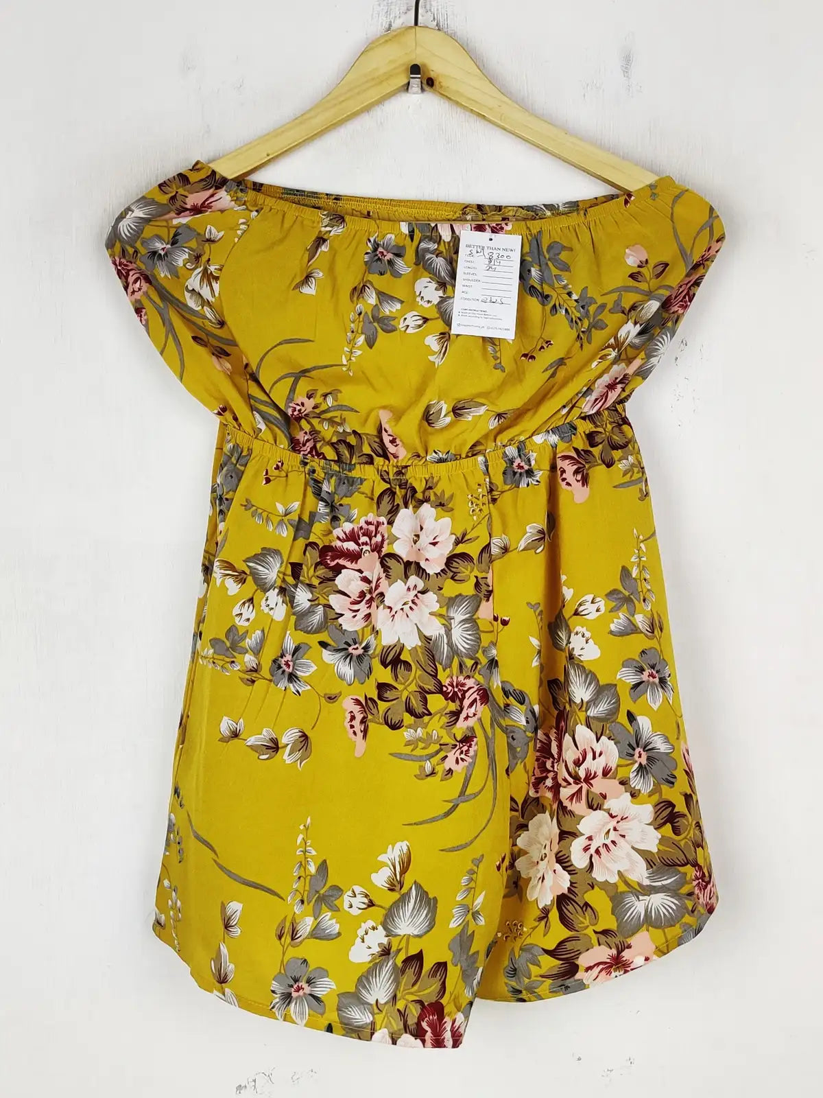 Buy online pre-used pre-loved 100% authentic & Original branded Unknown Brand (SWT-8300) available in Pakistan. Top international brands avilable.