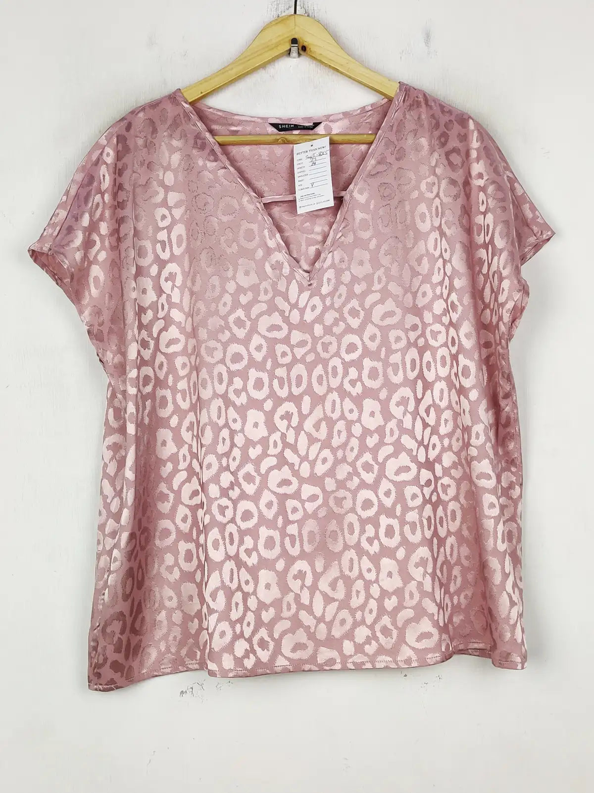 Buy online pre-used pre-loved 100% authentic & Original branded Shein (SWT-8315) available in Pakistan. Top international brands avilable.
