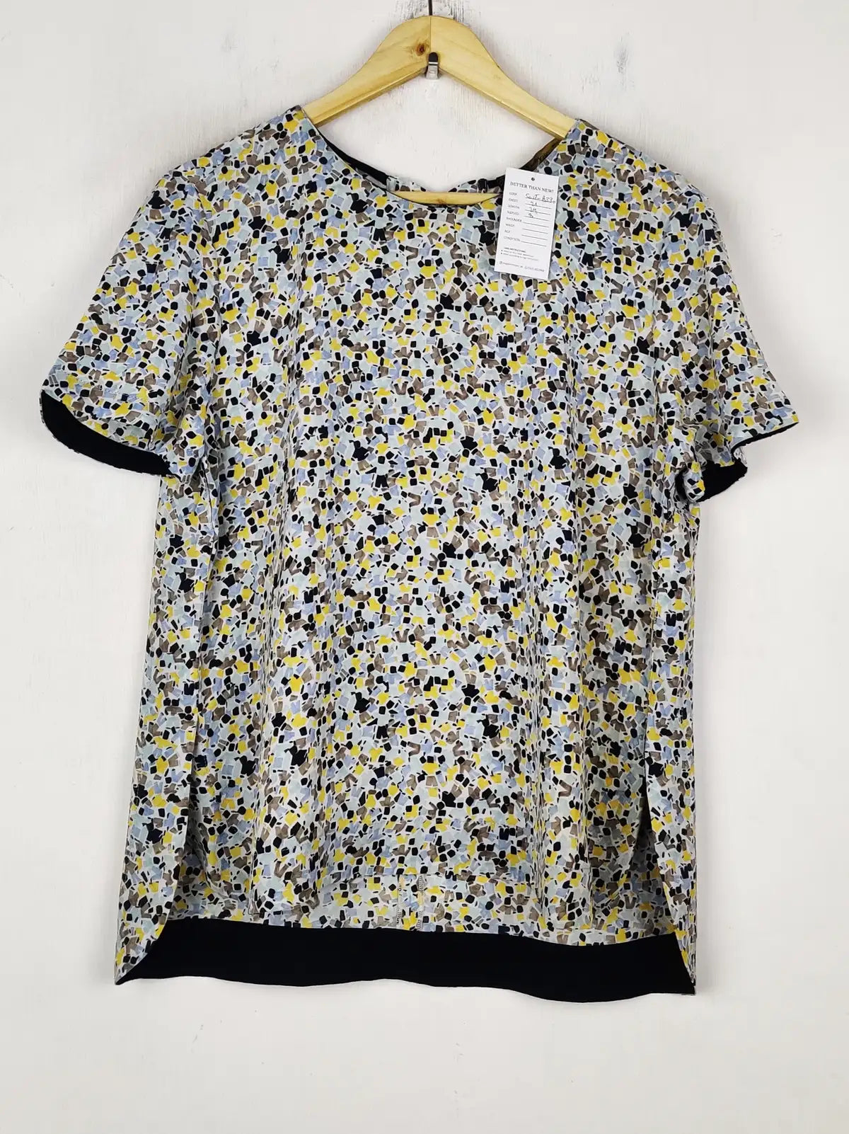 Buy online pre-used pre-loved 100% authentic & Original branded Zara Basics (SWT-8330) available in Pakistan. Top international brands avilable.