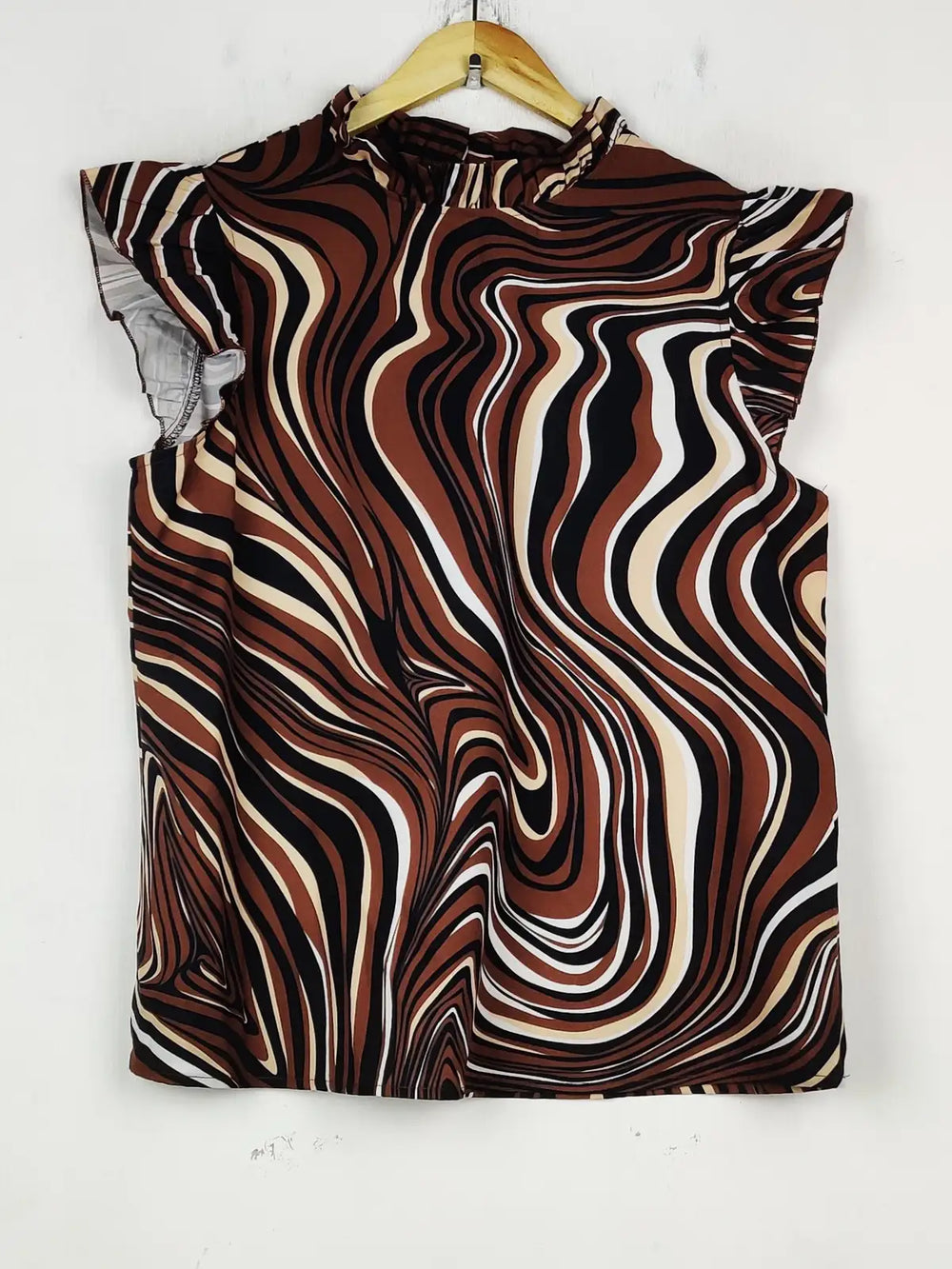 Buy online pre-used pre-loved 100% authentic & Original branded Shein (SWT-8344) available in Pakistan. Top international brands avilable.