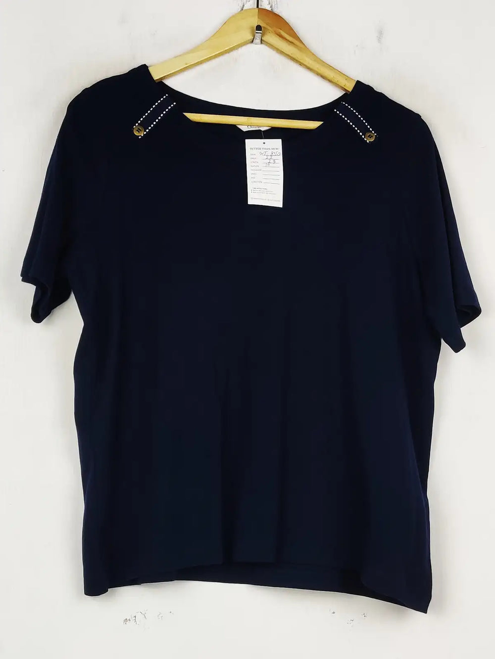 Buy online pre-used pre-loved 100% authentic & Original branded Marks & Spencer (SWT-8352) available in Pakistan. Top international brands avilable.