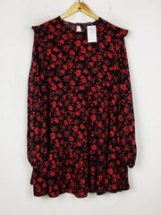 Buy online pre-used pre-loved 100% authentic & Original branded Primark (SWT-8378) available in Pakistan. Top international brands avilable.