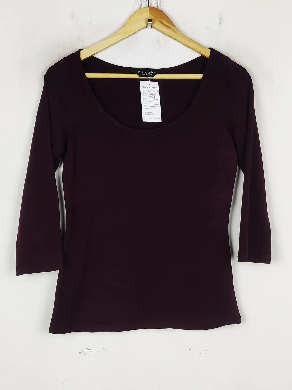 Buy online pre-used pre-loved 100% authentic & Original branded Dorothy Perkins (SWT-8398) available in Pakistan. Top international brands avilable.