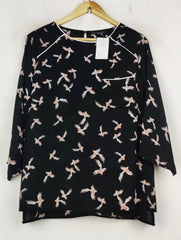 Buy online pre-used pre-loved 100% authentic & Original branded Primark (SWT-8407) available in Pakistan. Top international brands avilable.