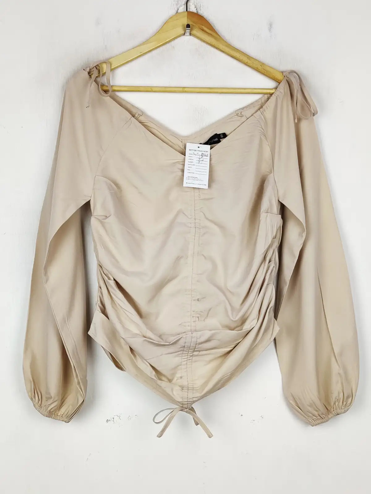 Buy online pre-used pre-loved 100% authentic & Original branded Prettylittlething (SWT-8422) available in Pakistan. Top international brands avilable.