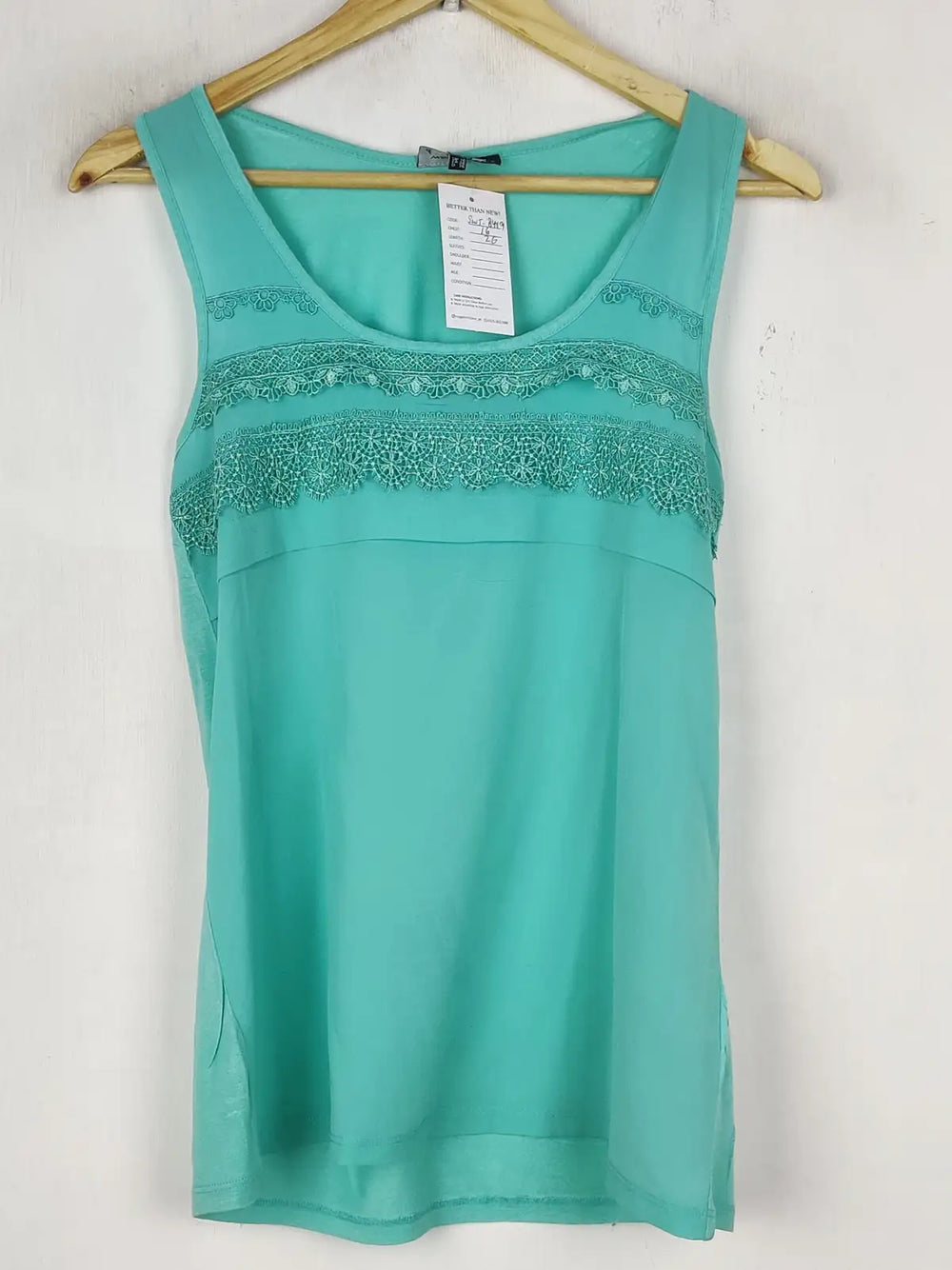 Buy online pre-used pre-loved 100% authentic & Original branded Warehouse (SWT-8449) available in Pakistan. Top international brands avilable.