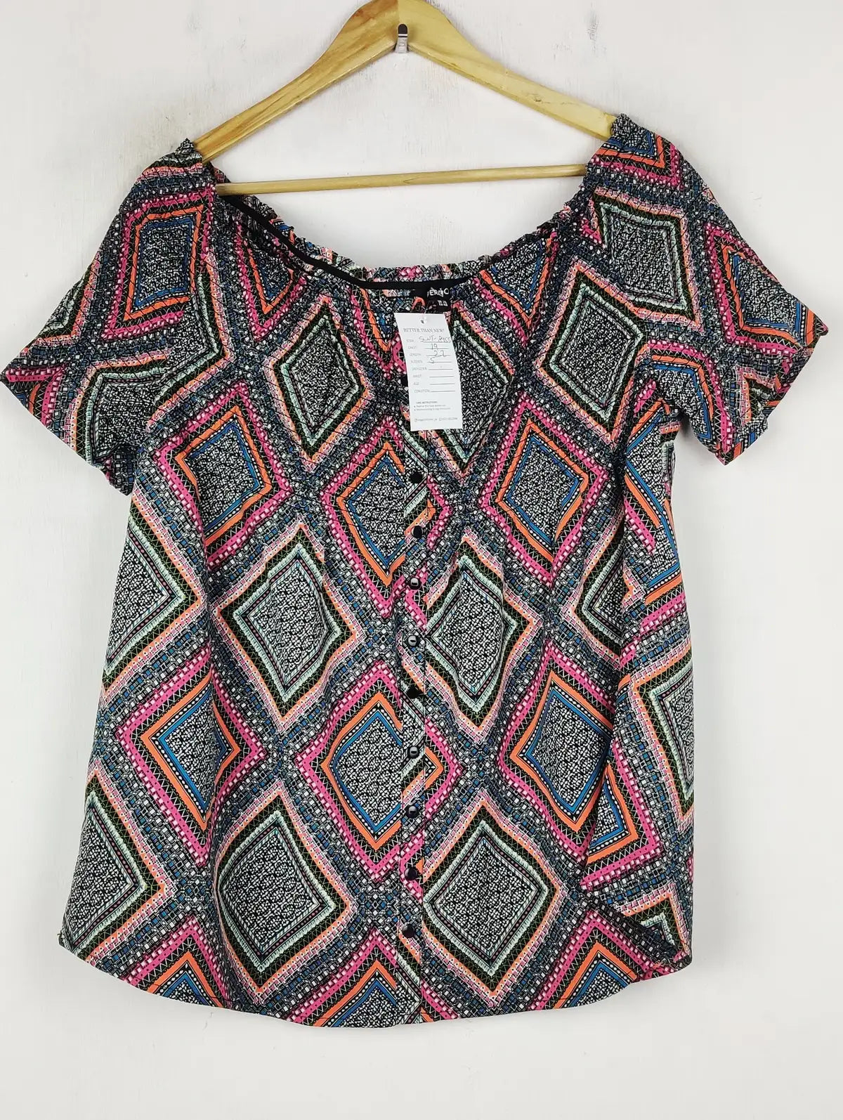 Buy online pre-used pre-loved 100% authentic & Original branded Pep&Co (SWT-8455) available in Pakistan. Top international brands avilable.