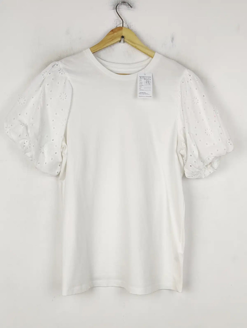 Buy online pre-used pre-loved 100% authentic & Original branded F&F (SWT-8474) available in Pakistan. Top international brands avilable.
