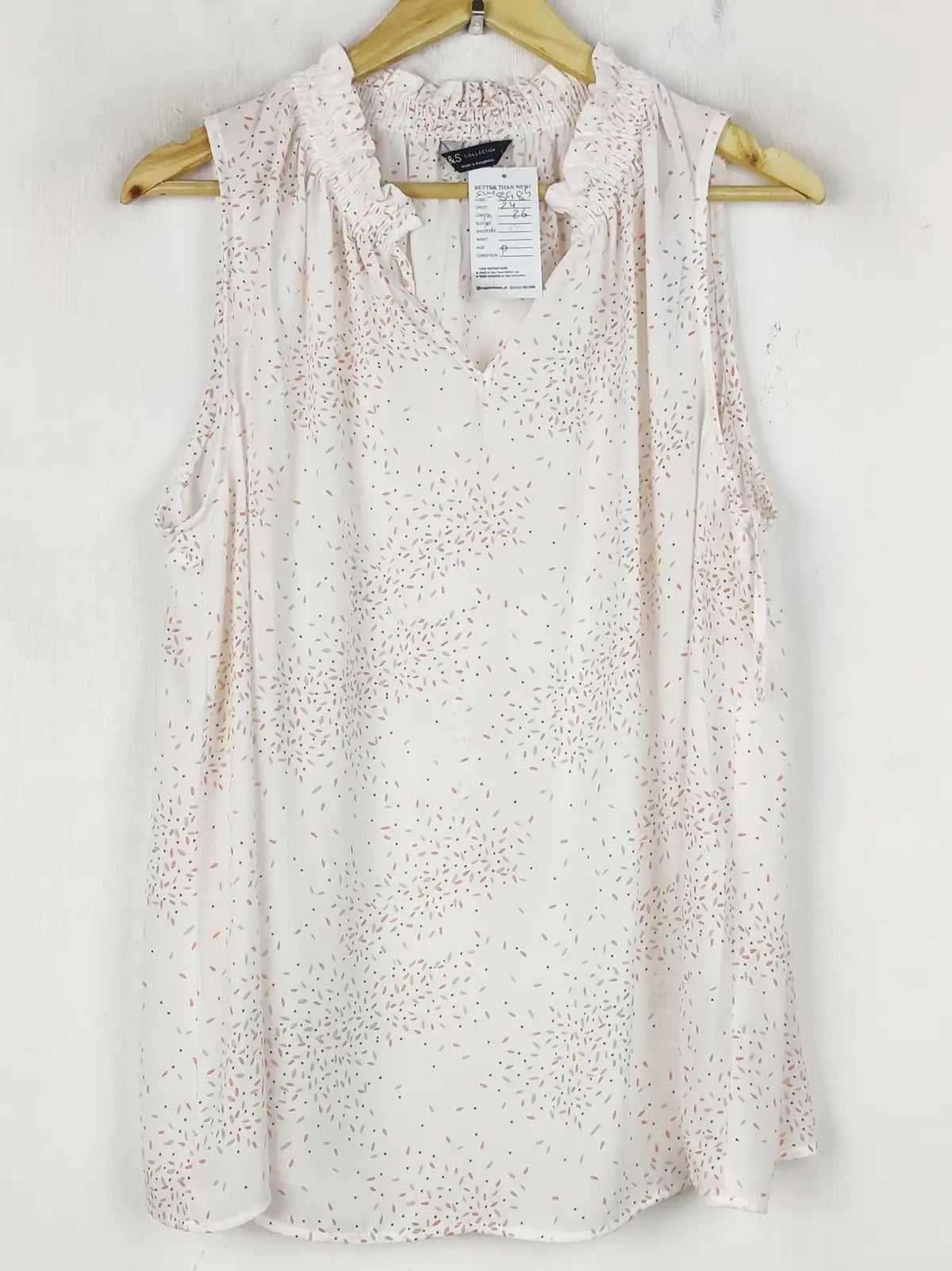 Buy online pre-used pre-loved 100% authentic & Original branded Marks & Spencer (SWT-8484) available in Pakistan. Top international brands avilable.