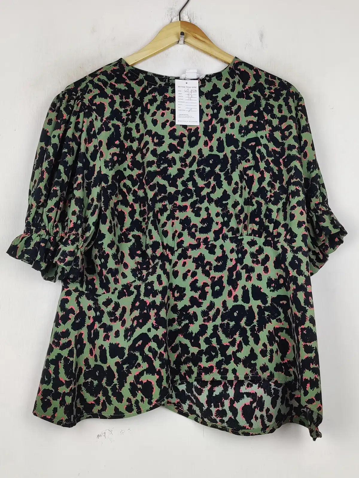 Buy online pre-used pre-loved 100% authentic & Original branded Finery (SWT-8510) available in Pakistan. Top international brands avilable.
