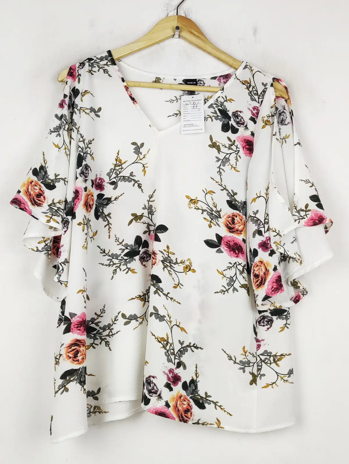 Buy online pre-used pre-loved 100% authentic & Original branded Shein (SWT-8511) available in Pakistan. Top international brands avilable.